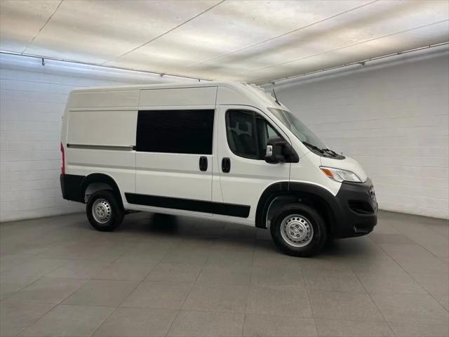 2026 Ram ProMaster Cargo Van Tradesman High Roof 136" WB w/Pass Seat