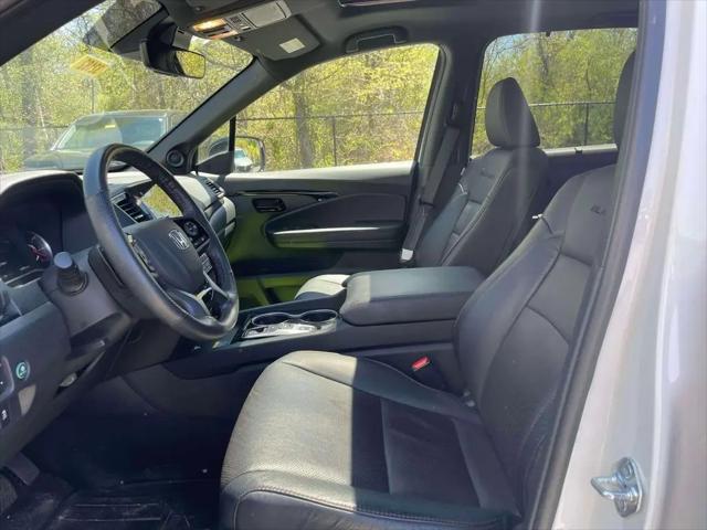 2025 Honda Passport AWD Black