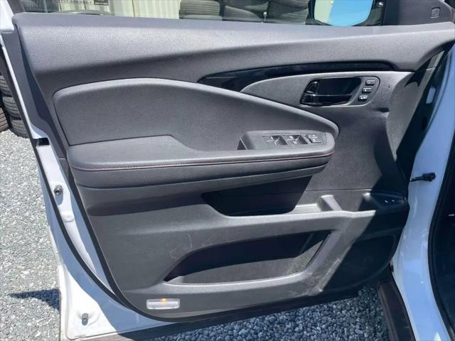 2025 Honda Passport AWD Black