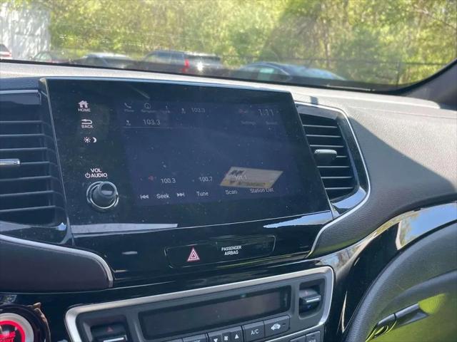 2025 Honda Passport AWD Black