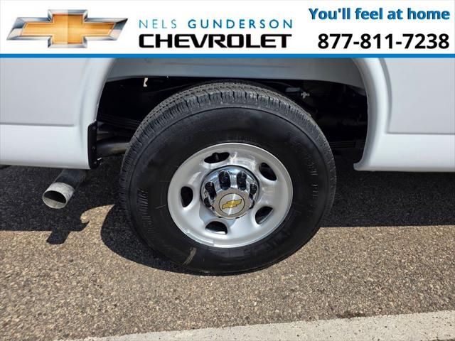 2026 Chevrolet Express Cargo Van 3500 Extended Wheelbase, WT, RWD