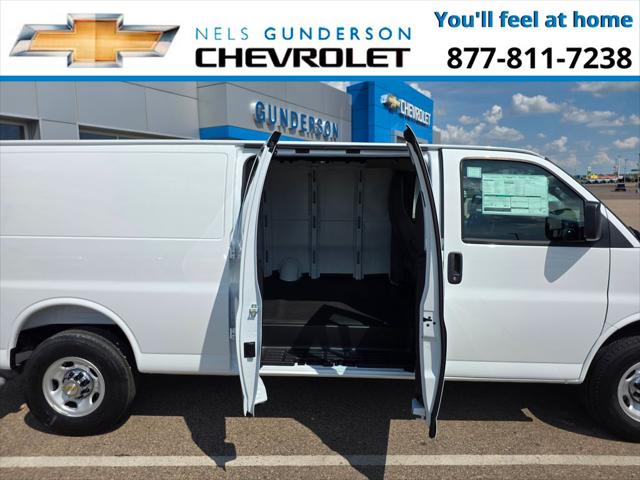 2026 Chevrolet Express Cargo Van 3500 Extended Wheelbase, WT, RWD