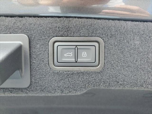 2026 Audi A8 55 TFSI quattro Tiptronic