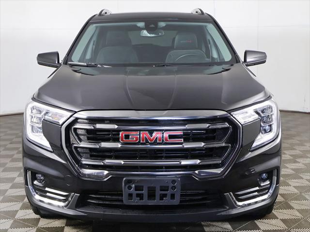 2024 GMC Terrain AWD AT4