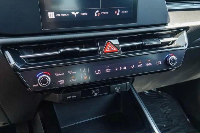 2023 Kia Niro LX
