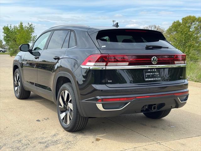2026 Volkswagen Atlas Cross Sport SE with Technology