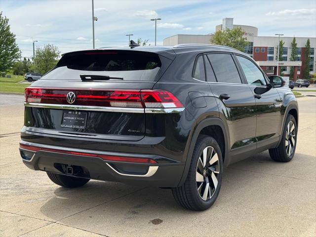 2026 Volkswagen Atlas Cross Sport SE with Technology