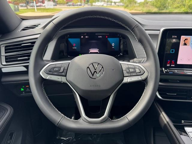 2026 Volkswagen Atlas Cross Sport SE with Technology