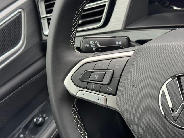 2026 Volkswagen Atlas Cross Sport SE with Technology