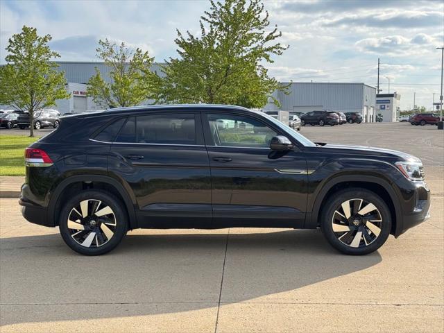 2026 Volkswagen Atlas Cross Sport SE with Technology