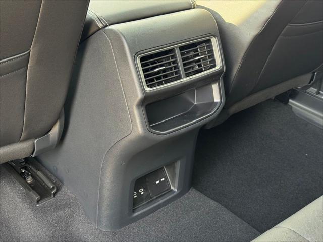 2026 Volkswagen Atlas Cross Sport SE with Technology