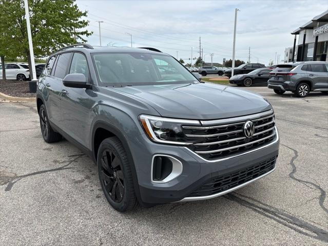 2026 Volkswagen Atlas SE with Technology