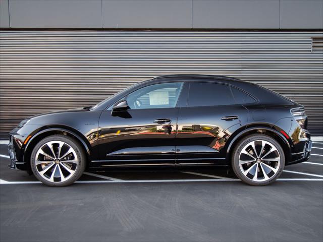 2025 Porsche Macan Electric Turbo