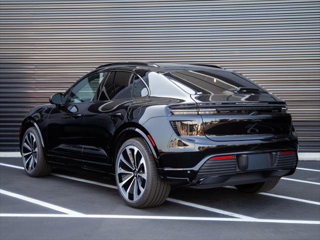 2025 Porsche Macan Electric Turbo