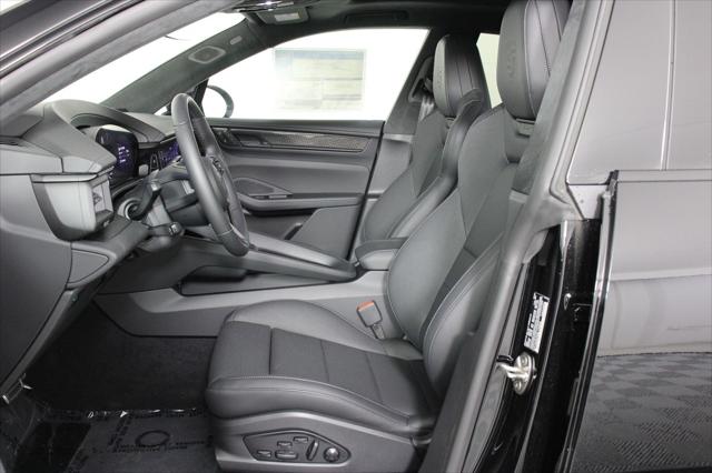 2025 Porsche Macan Electric Turbo