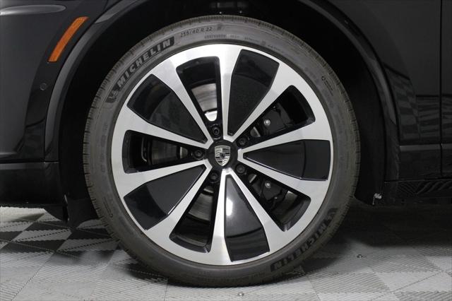 2025 Porsche Macan Electric Turbo