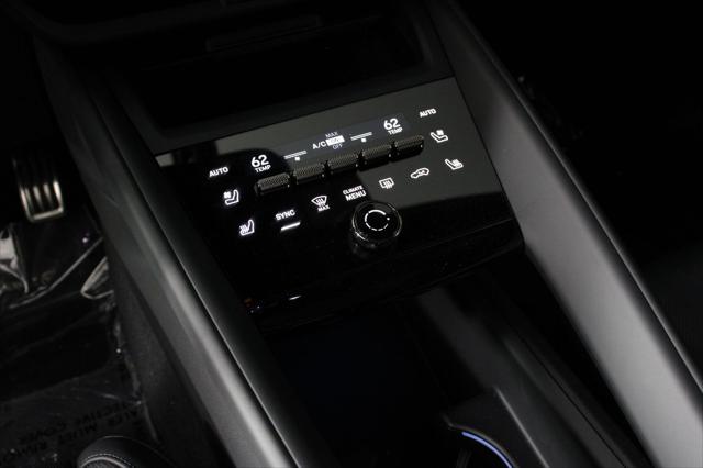 2025 Porsche Macan Electric Turbo