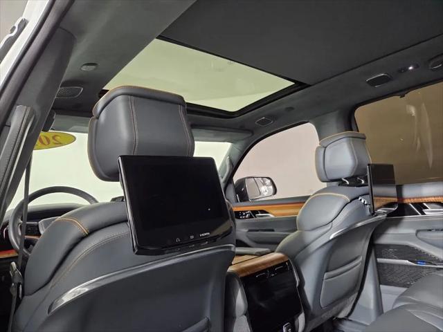 2023 Jeep Grand Wagoneer Series III 4x4