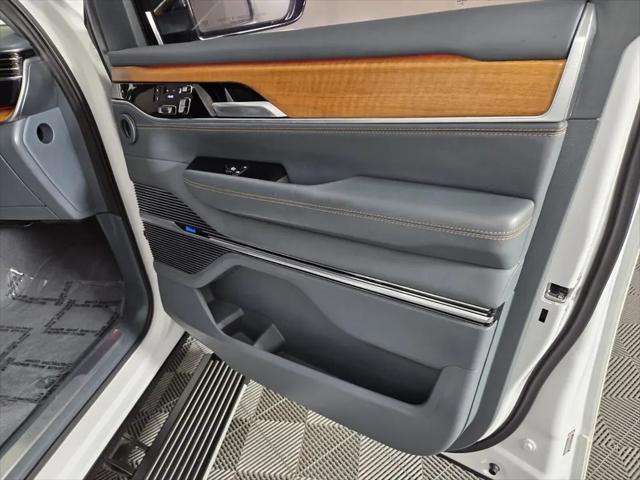 2023 Jeep Grand Wagoneer Series III 4x4