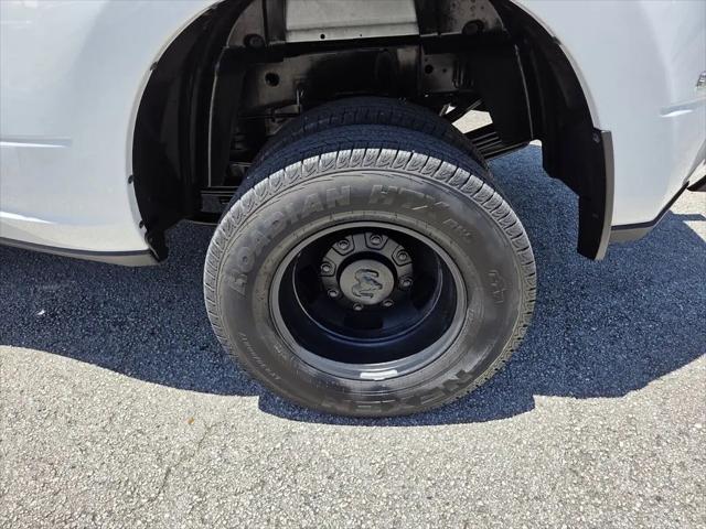 2025 Ram 3500 Tradesman Crew Cab 4x4 8' Box