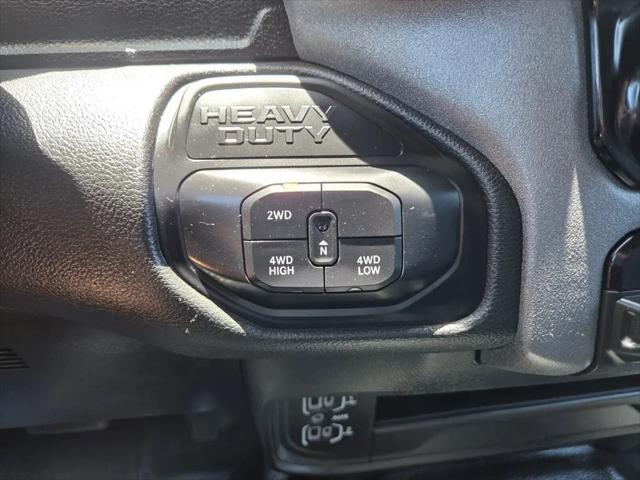 2025 Ram 3500 Tradesman Crew Cab 4x4 8' Box
