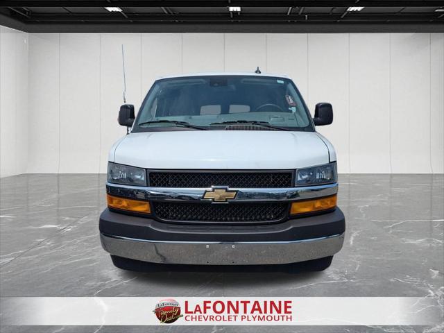 2025 Chevrolet Express Passenger RWD 3500 Extended Wheelbase LT
