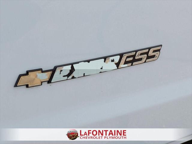 2025 Chevrolet Express Passenger RWD 3500 Extended Wheelbase LT