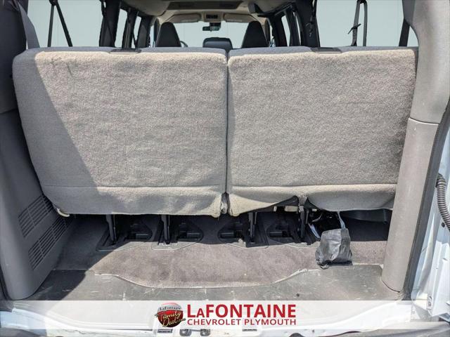 2025 Chevrolet Express Passenger RWD 3500 Extended Wheelbase LT