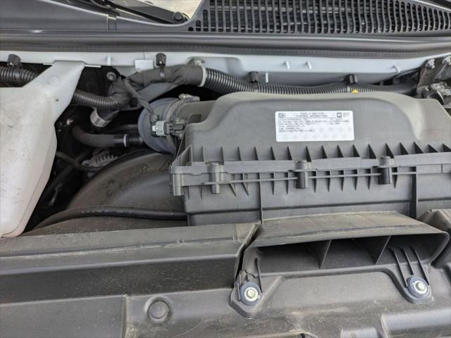 2025 Chevrolet Express Passenger RWD 3500 Extended Wheelbase LT