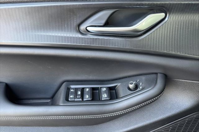 2026 Jeep Grand Cherokee Laredo 4x4