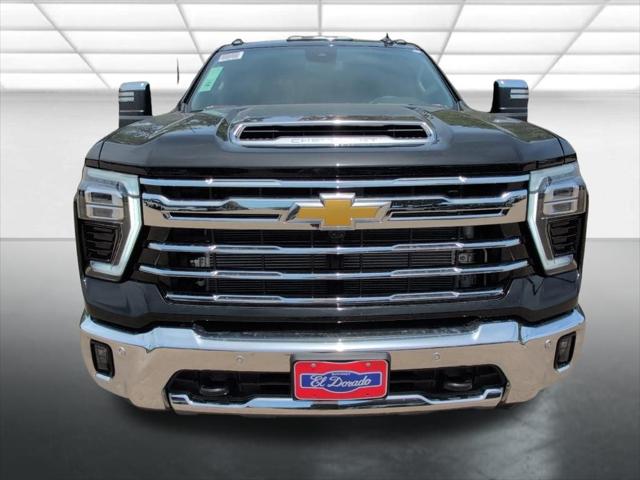 2026 Chevrolet Silverado 3500HD Crew Cab, Long Bed, LTZ Dual Rear Wheel, RWD