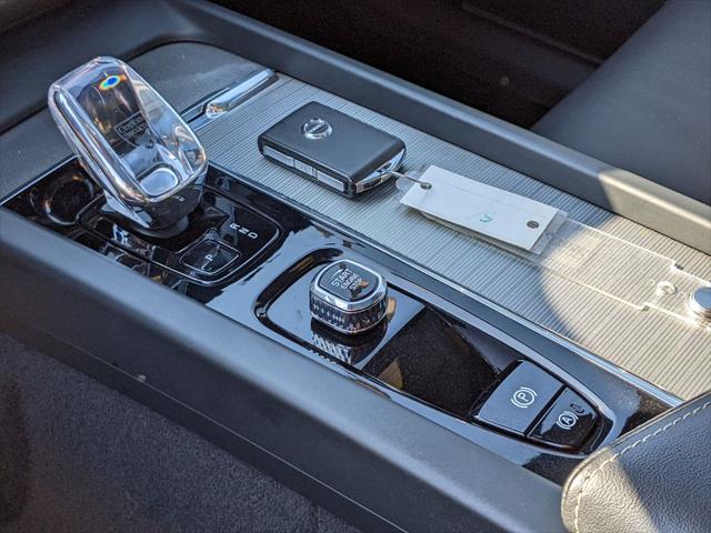 2024 Volvo XC60 Recharge T8 Polestar Engineered