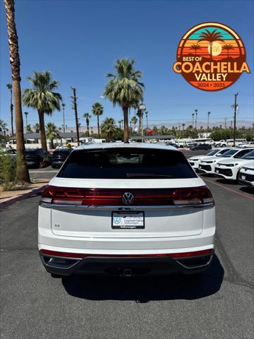 2026 Volkswagen Atlas Cross Sport SE with Technology