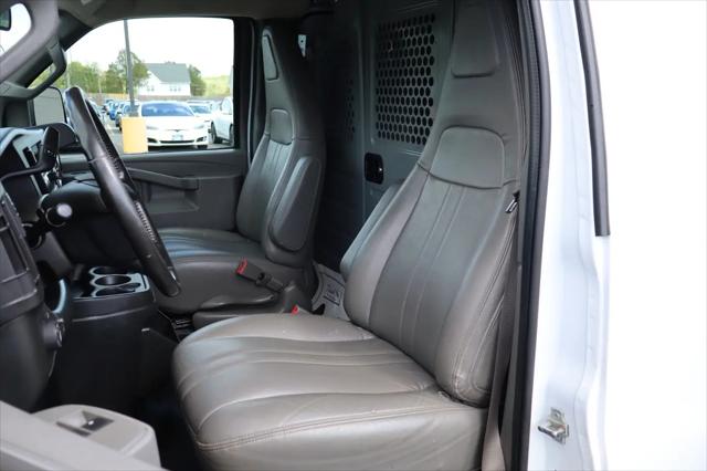 2021 Chevrolet Express Cargo Van RWD 2500 Regular Wheelbase WT