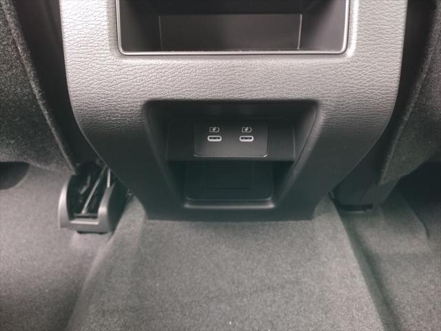 2026 Mitsubishi Outlander LE 1.5T S-AWC