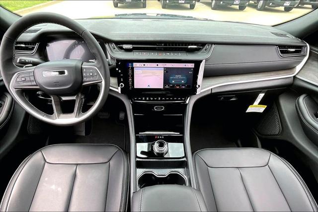 2026 Jeep Grand Cherokee Limited 4x2