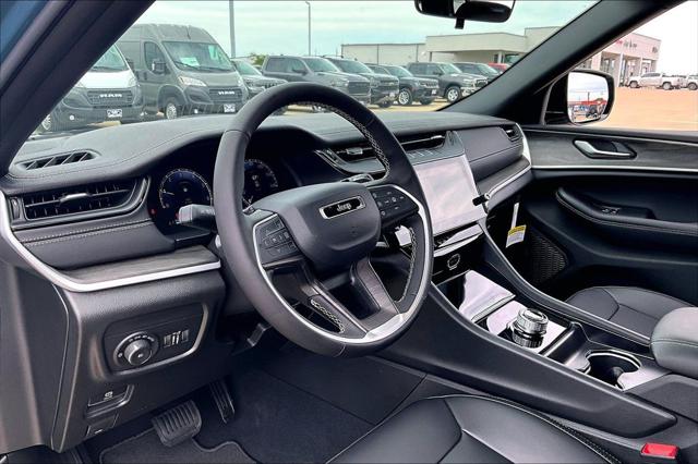 2026 Jeep Grand Cherokee Limited 4x2