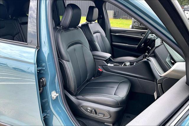 2026 Jeep Grand Cherokee Limited 4x2