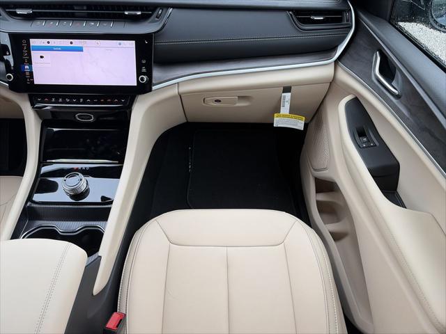 2026 Jeep Grand Cherokee Limited 4x2