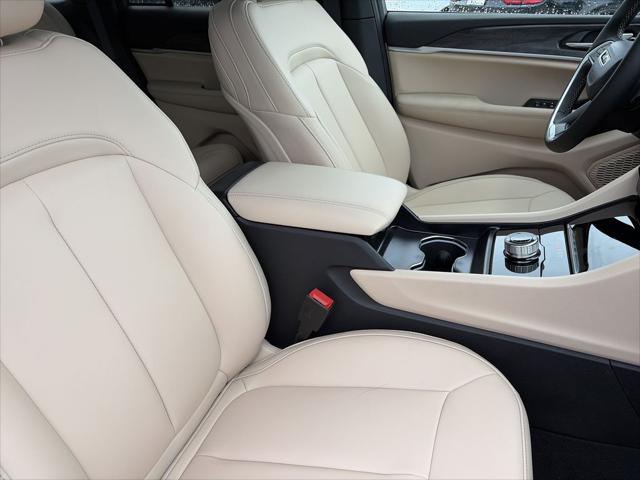 2026 Jeep Grand Cherokee Limited 4x2