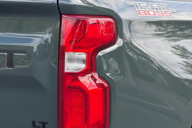 2026 Chevrolet Silverado 1500 4WD Crew Cab Short Bed LT Trail Boss