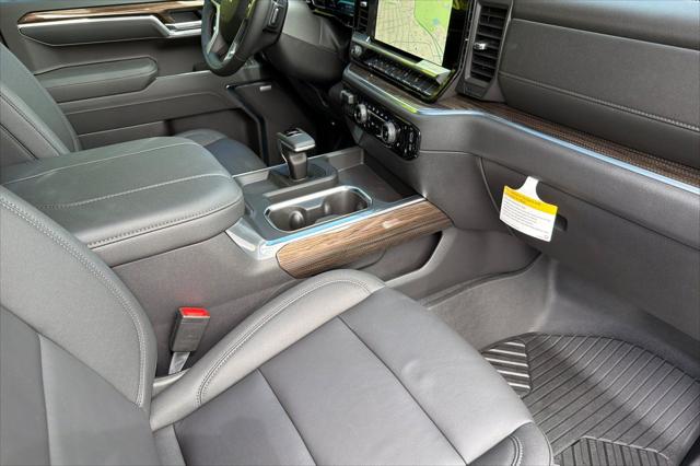 2026 Chevrolet Silverado 1500 4WD Crew Cab Short Bed LT Trail Boss