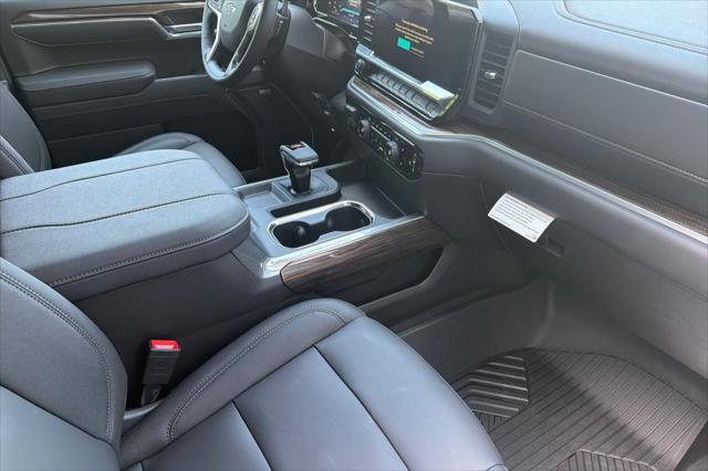 2026 Chevrolet Silverado 1500 4WD Crew Cab Short Bed LT Trail Boss