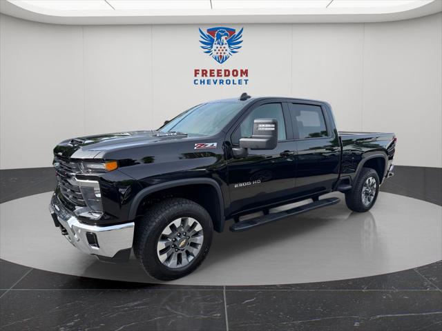 2026 Chevrolet Silverado 2500HD Crew Cab, Standard Bed, LT, 4WD