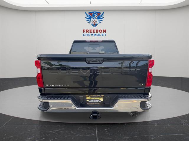 2026 Chevrolet Silverado 2500HD Crew Cab, Standard Bed, LT, 4WD