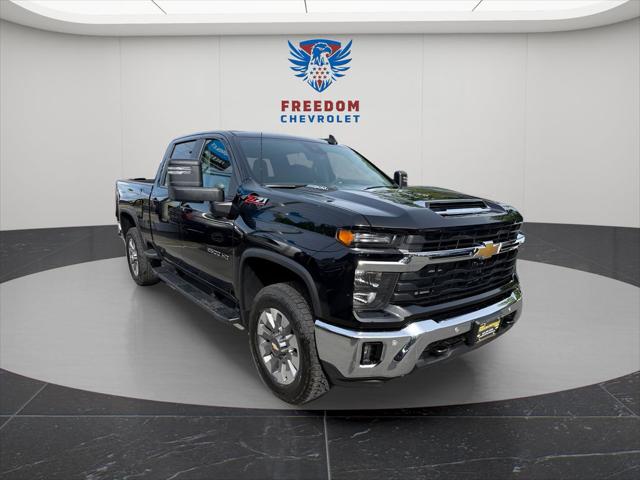 2026 Chevrolet Silverado 2500HD Crew Cab, Standard Bed, LT, 4WD
