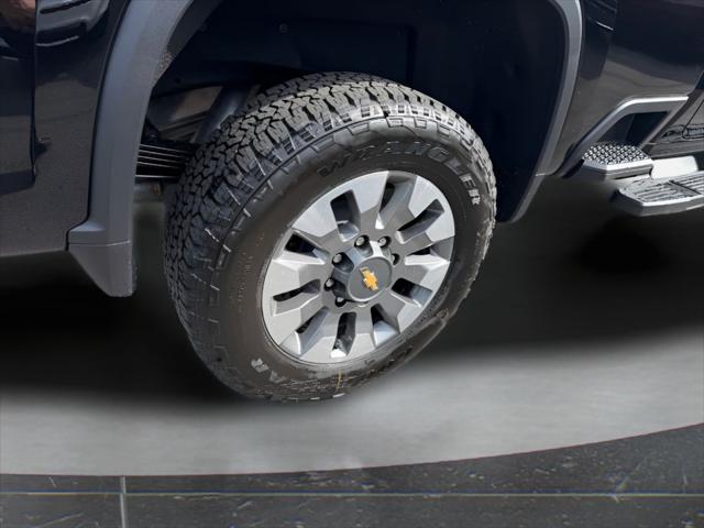 2026 Chevrolet Silverado 2500HD Crew Cab, Standard Bed, LT, 4WD