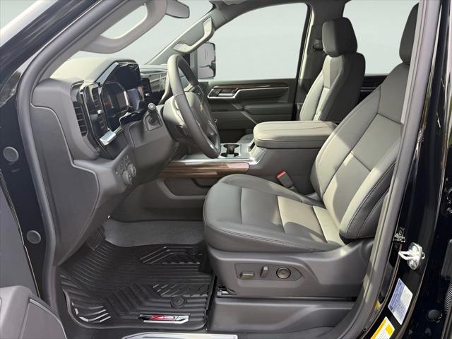 2026 Chevrolet Silverado 2500HD Crew Cab, Standard Bed, LT, 4WD