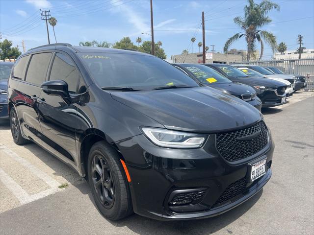 2024 Chrysler Pacifica Hybrid Premium S Appearance Pkg for sale in Van Nuys, CA