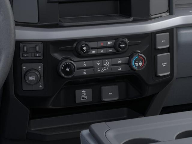 2025 Ford F-550 XL